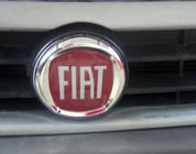Fiat Emblema (rosu V2, autocolant) foto 3