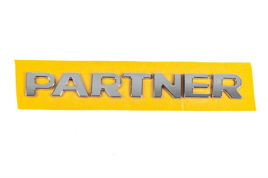 Peugeot Partner Tepee 2008-2018 Inscriptionare Partner (215mm x 25mm) Image