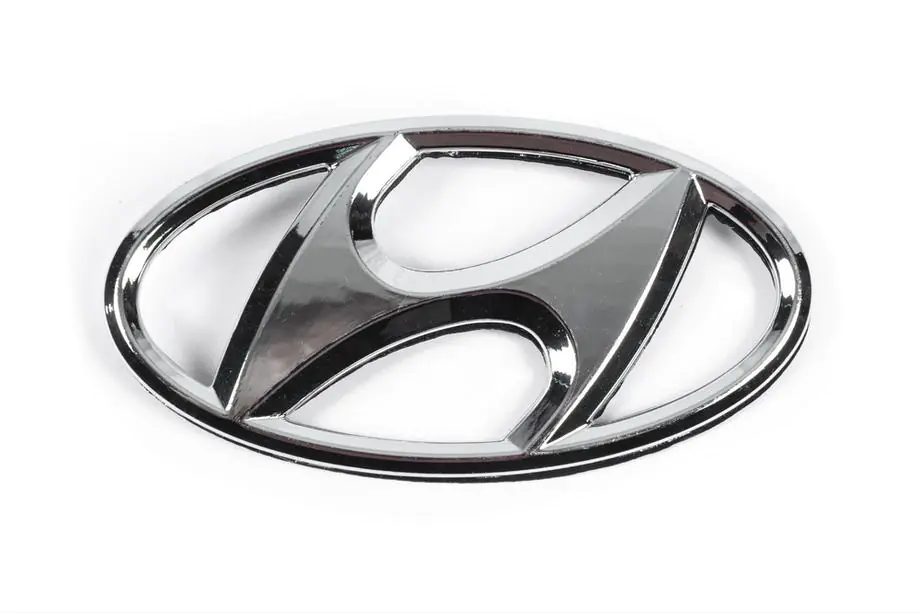 Hyundai I-20 2008-2012 Emblema 86300-1J500 (125 mm x 65 mm) Foto 1