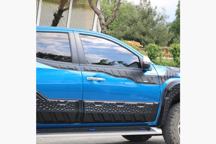 Mitsubishi L200 2015-2024 Molduri Superioare Usi 2019+ (6 buc, ABS) Foto 1