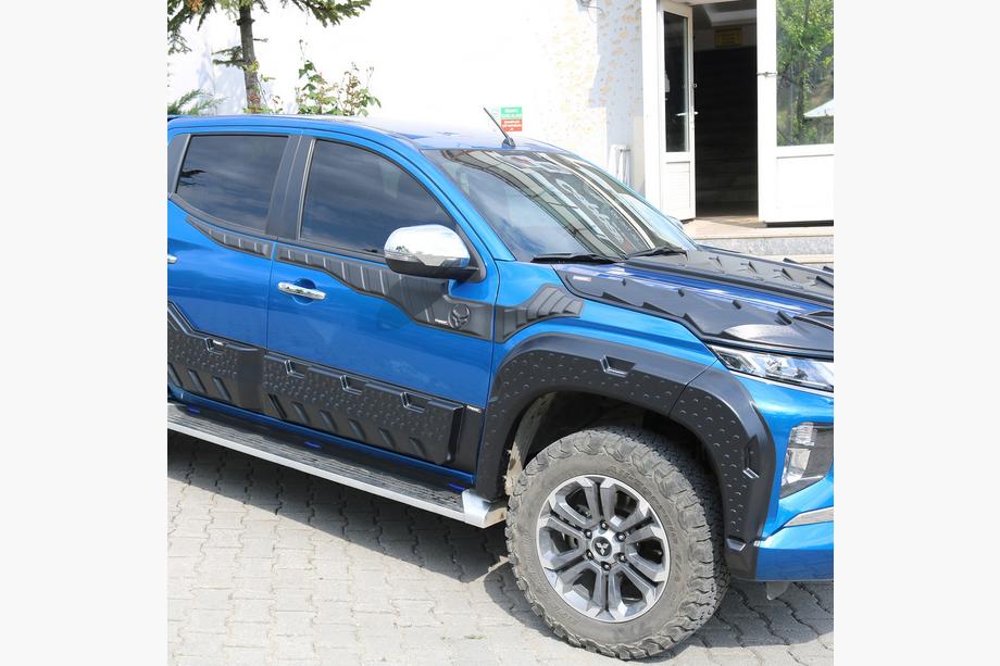 Mitsubishi L200 2015-2024 Extensii aripi roti V2 (2019+, EuroCap) Image