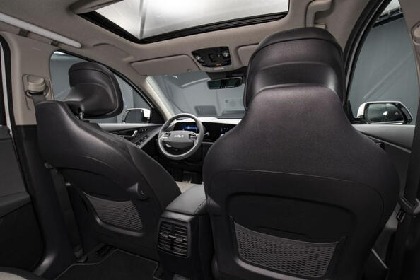 Revizuirea celui de-al doilea crossover electric KIA Niro EV Fotografie 5