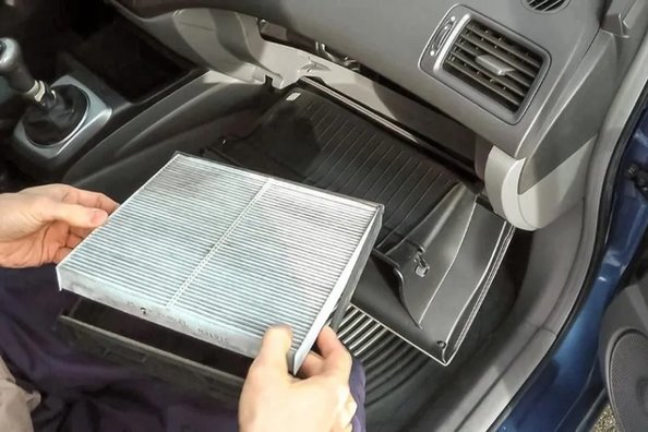 Când trebuie schimbat filtrul interior al mașinii?