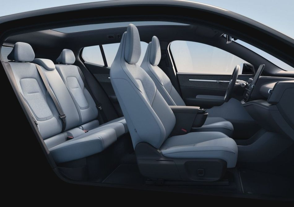 Revizuirea crossoverului electric Volvo EX30