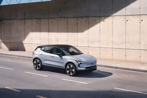 Revizuirea crossoverului electric Volvo EX30