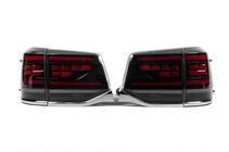 Toyota Land Cruiser 200 2007-2021 Stopuri Spate 2016-2021 (Sequential Red Plus) foto 3