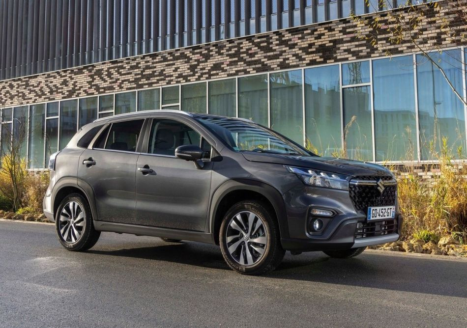 Revizuire crossover Suzuki S-CROSS