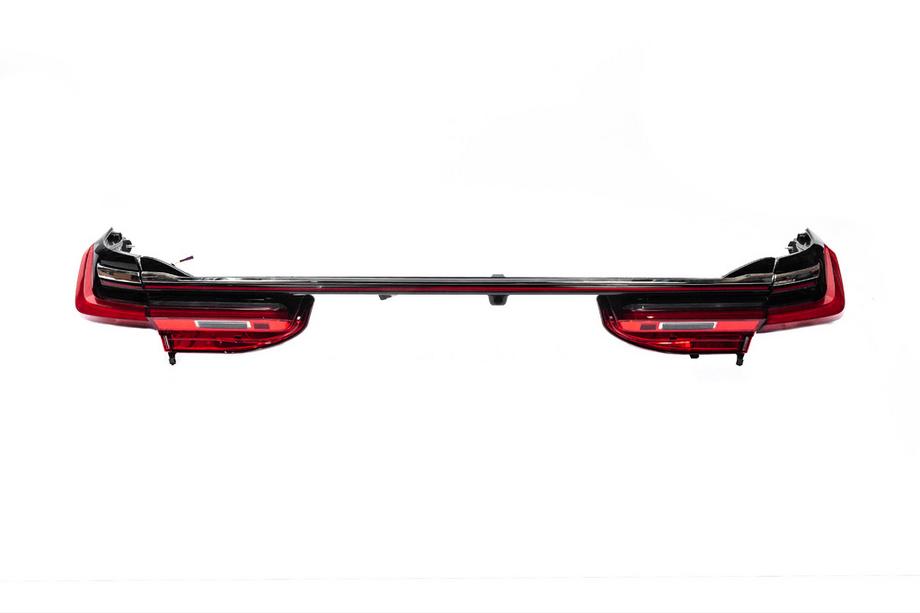 BMW 7 Series G11/G12 2015-2022 Kit restyling pentru G12 la M760 2021 Foto 26