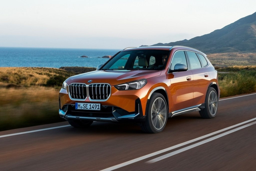 Revizuirea celei de-a treia generații a crossover-ului BMW X1