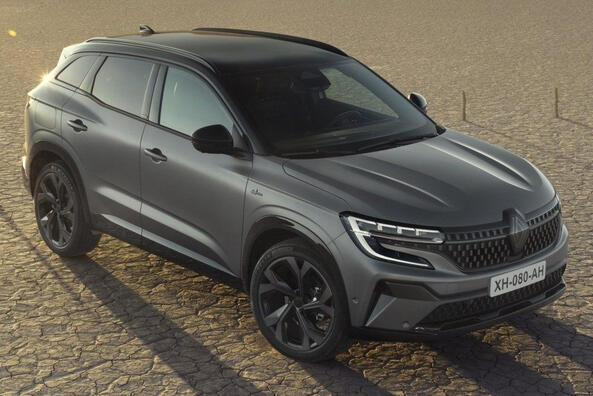 Revizuirea noului crossover Renault Austral