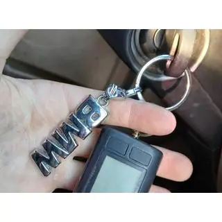 Breloc metalic cu logo BMW foto 1