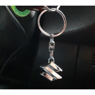 Breloc metalic cu logo Suzuki foto 1