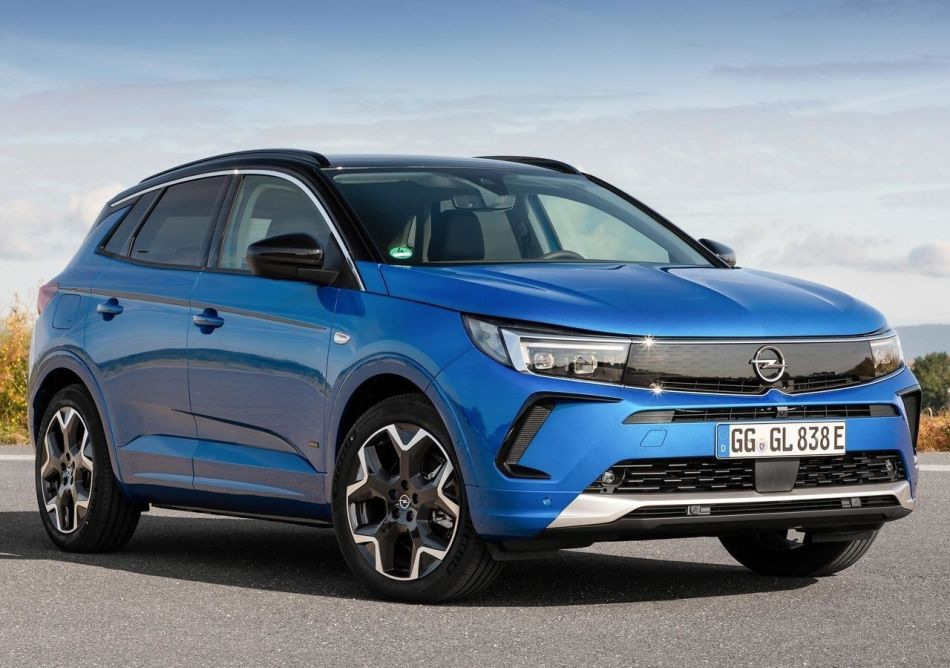 Revizuirea crossover-ului compact Opel Grandland actualizat