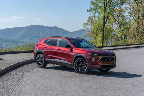 Revizuirea crossover-ului compact Chevrolet Trax