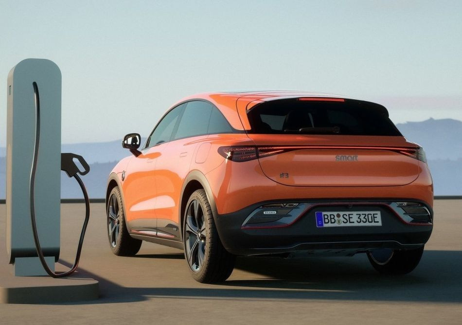 Revizuirea crossoverului subcompact electric Smart #3