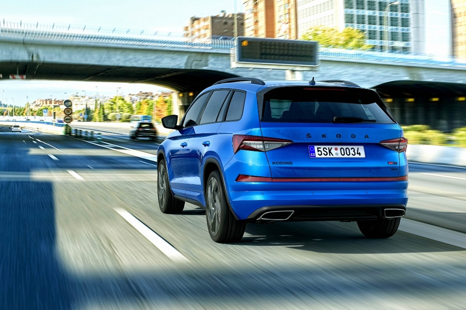 Revizuirea versiunii „încărcate” cu tracțiune integrală a crossover-ului Skoda Kodiaq RS