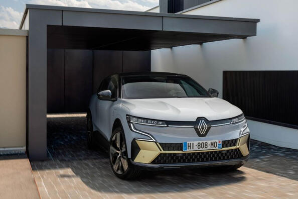 Revizuirea hatchback-ului electric Renault Megane E-Tech
