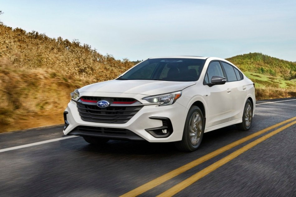 Revizuirea sedanului actualizat cu tracțiune integrală Subaru Legacy
