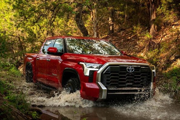 Revizuirea celei de-a treia generații a camionetei Toyota Tundra
