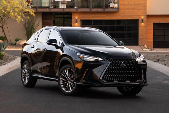 Revizuirea celei de-a doua generații a crossover-ului Lexus NX