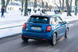 Prezentare generală a hatchback-ului electric compact MINI Hatchback Electric foto 4