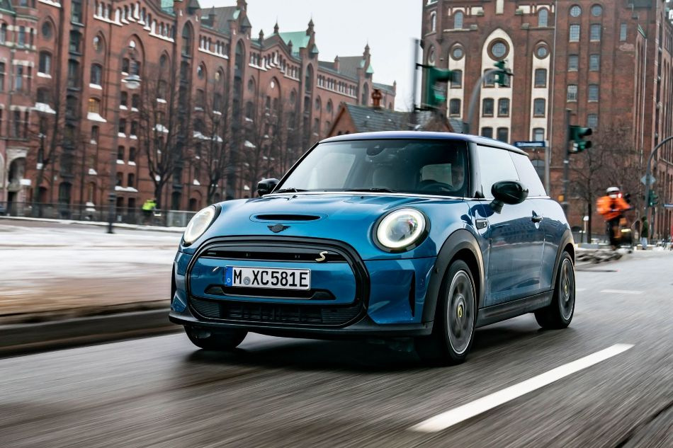 Prezentare generală a hatchback-ului electric compact MINI Hatchback Electric