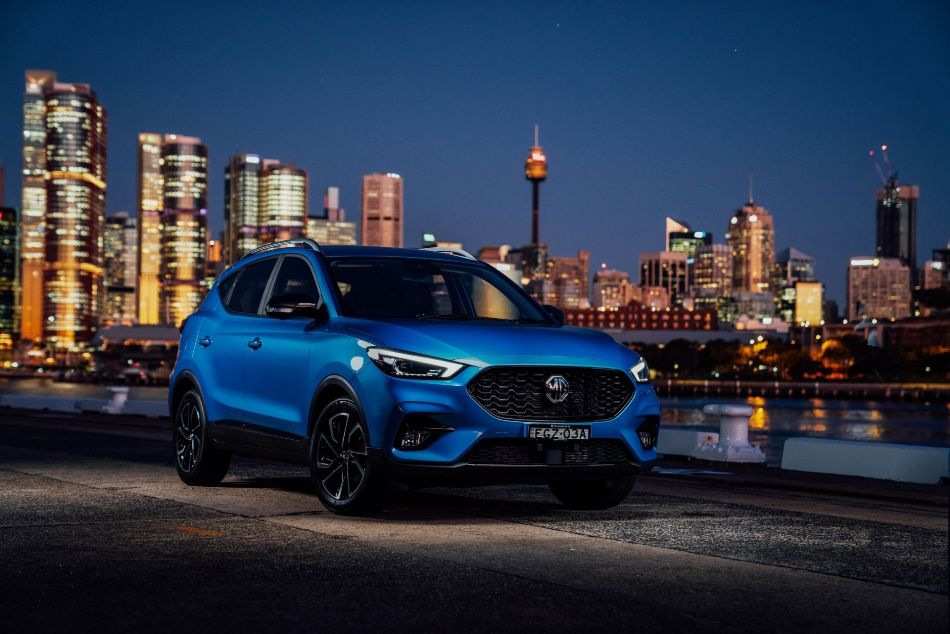 Revizuirea crossoverului compact MG ZS