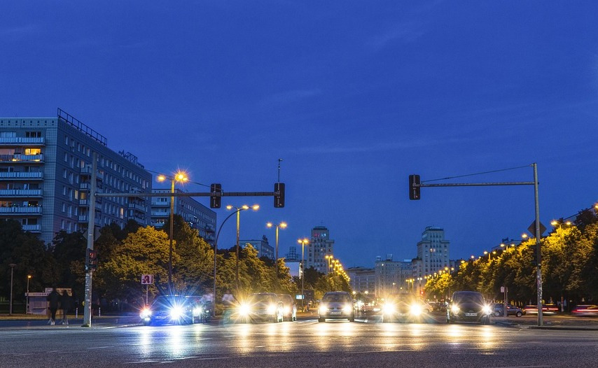 Xenon sau halogen: cum să alegi lămpile pentru mașina ta
