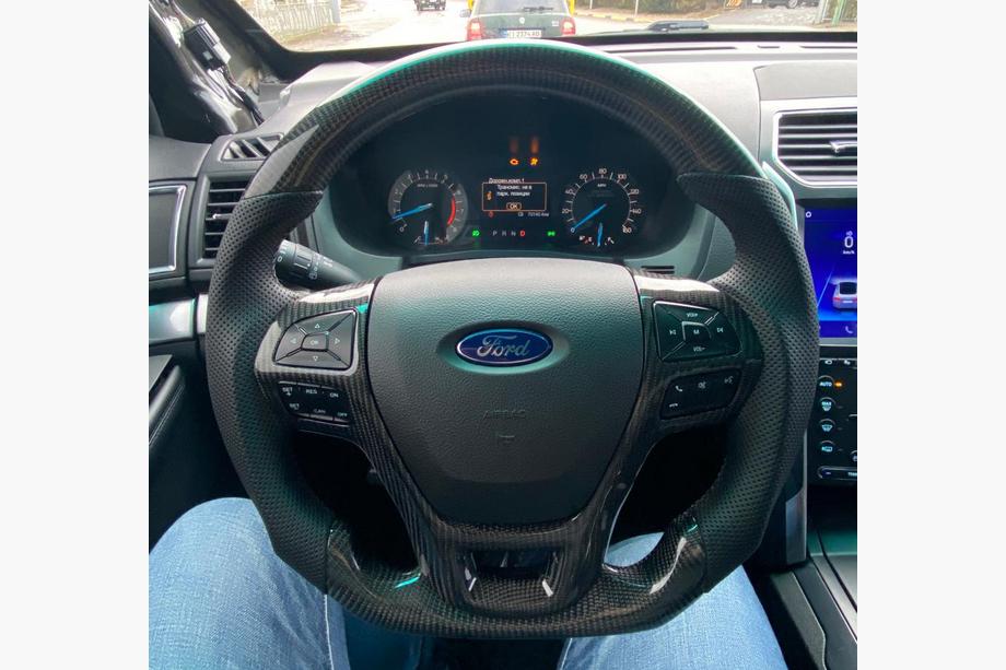 Ford Explorer 2019- Volan anatomic complet (carbon) Image