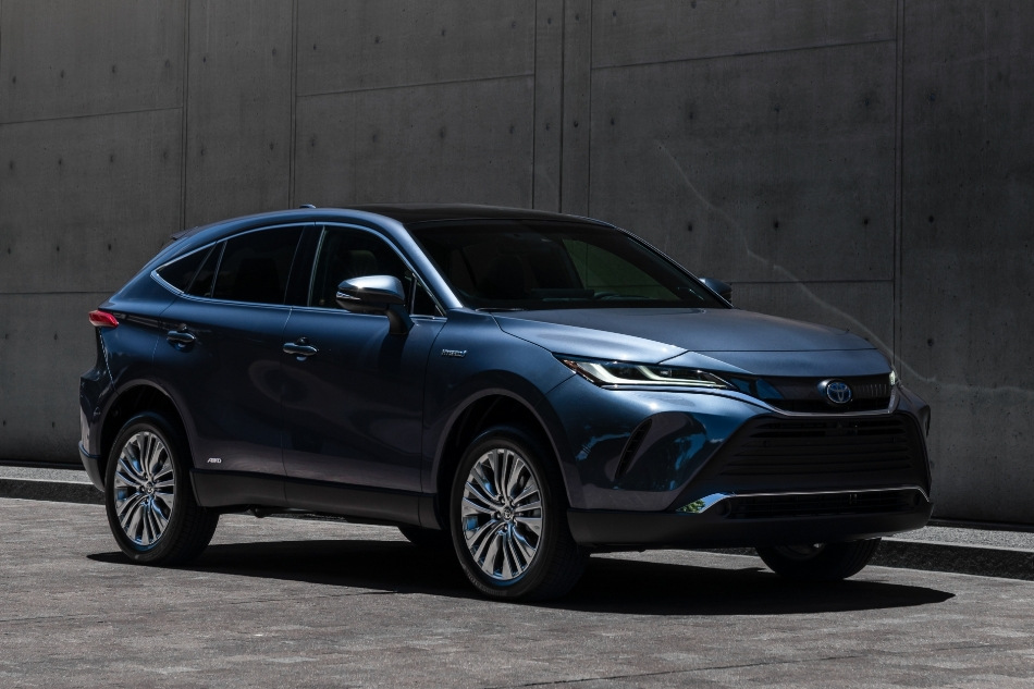 Revizuirea celei de-a doua generații a crossover-ului Toyota Venza