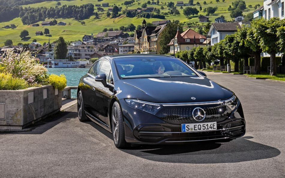 EQS: nava amiral a mașinilor electrice de la Mercedes-Benz