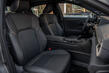 Revizuirea sedanului Toyota Crown cross foto 6