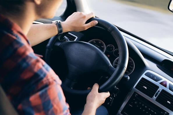 5 trucuri utile pentru șoferi care vor face viața mai ușoară