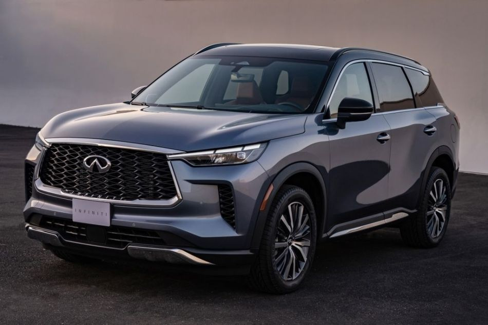 Infiniti QX60: Lux și caracter practic într-o singură mașină