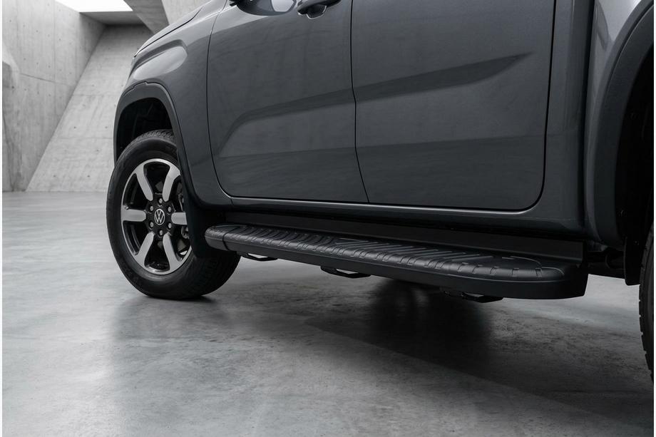 Volkswagen Amarok 2022- Praguri Laterale Bosphore Black (2 buc, Aluminiu) Foto 1