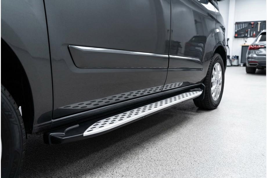 Ford Custom 2013-2022 Praguri Laterale Shining V1 (2 buc, Aluminiu) Image