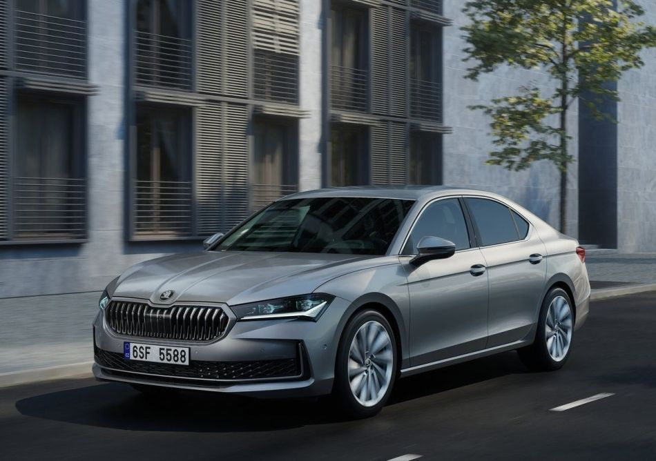 Skoda Superb: recenzie a celei de-a patra generații a modelului