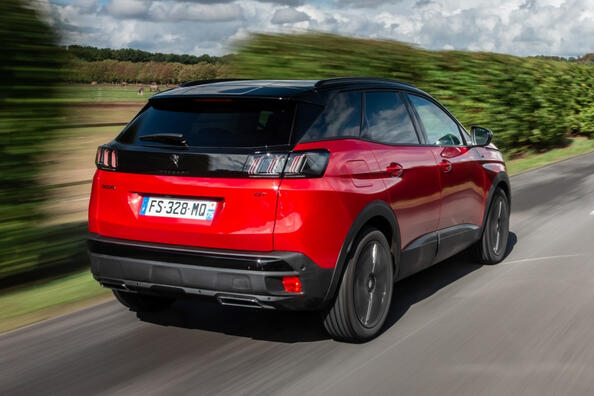 Revizuirea crossover-ului Peugeot 3008 actualizat din a doua generație Fotografie 4