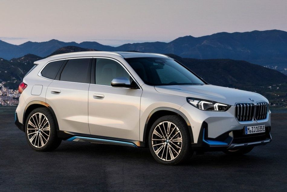 Prezentare generală a crossover-ului electric compact BMW iX1