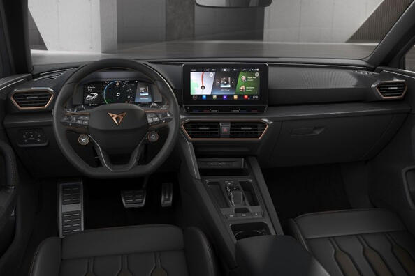 Cupra Leon: condus sportiv într-o caroserie elegantă Fotografie 5