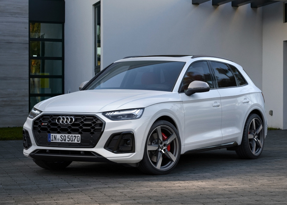 Revizuirea crossover-ului sport actualizat Audi SQ5