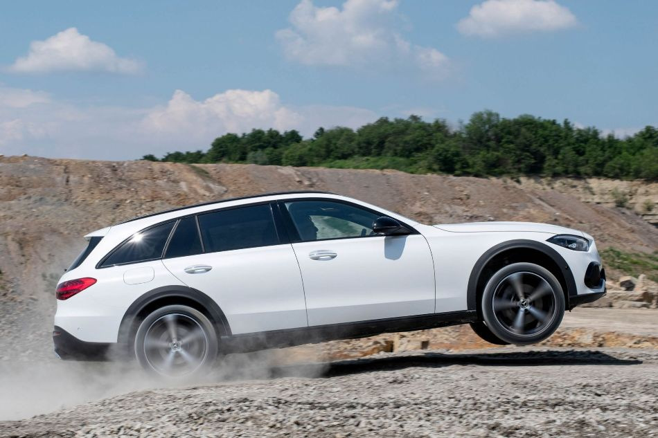 Mercedes-Benz C-Class All-Terrain: o revizuire a vehiculului de teren