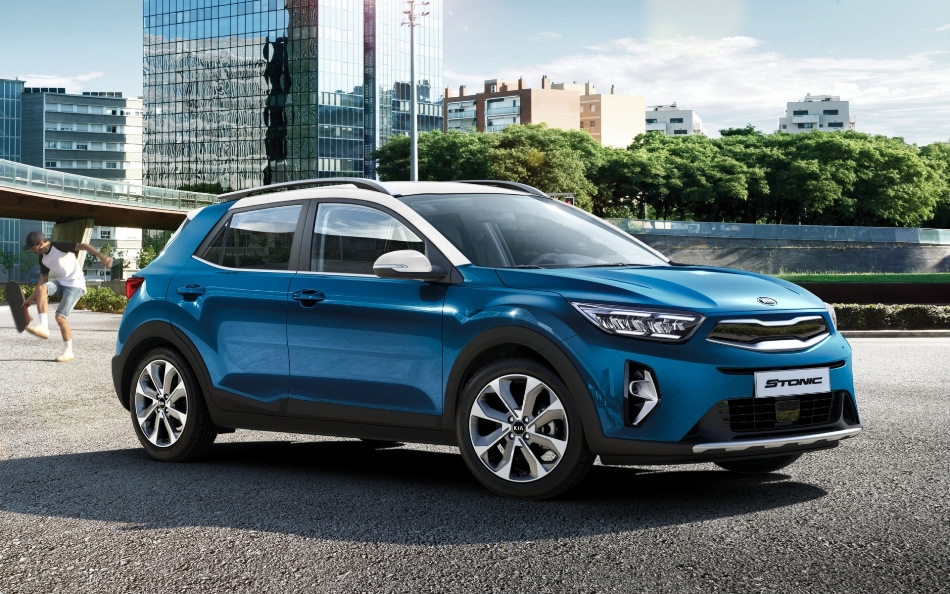 Revizuirea crossover-ului de oraș actualizat KIA Stonic