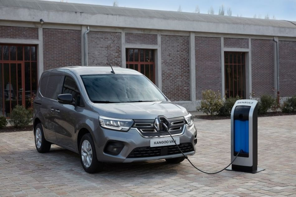 Renault Kangoo Van E-Tech: o dubă practică și ecologică
