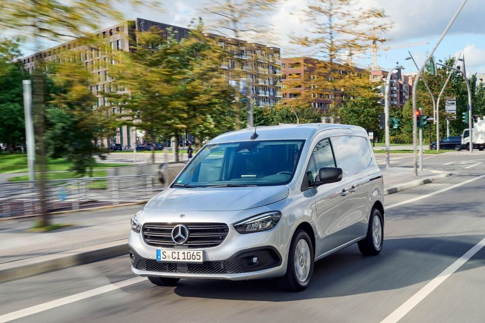 Prezentare generală a camionetei compacte Mercedes-Benz Citan Furgon
