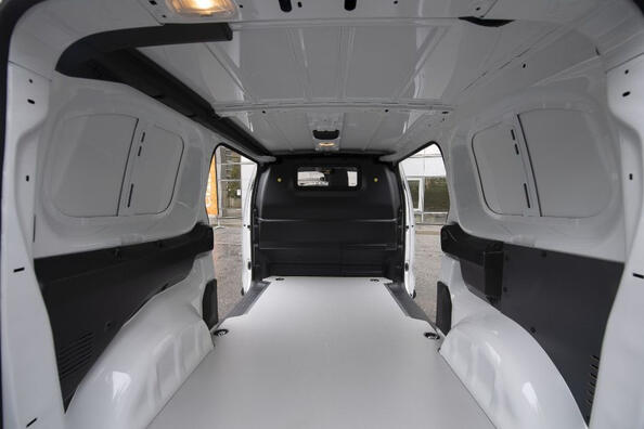 Citroen e-Jumpy: recenzie a dubei electrice Fotografie 4