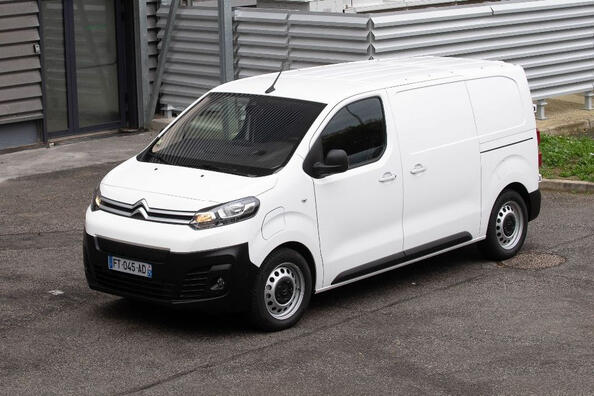 Citroen e-Jumpy: recenzie a dubei electrice