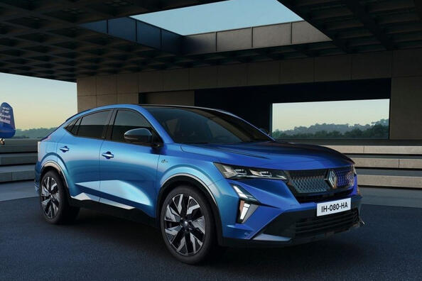 Revista Renault Rafale cross-coupe