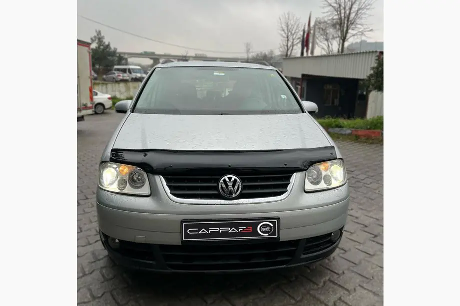 Volkswagen Touran 2003-2010 Deflector capota EuroCap (2003-2006) Image