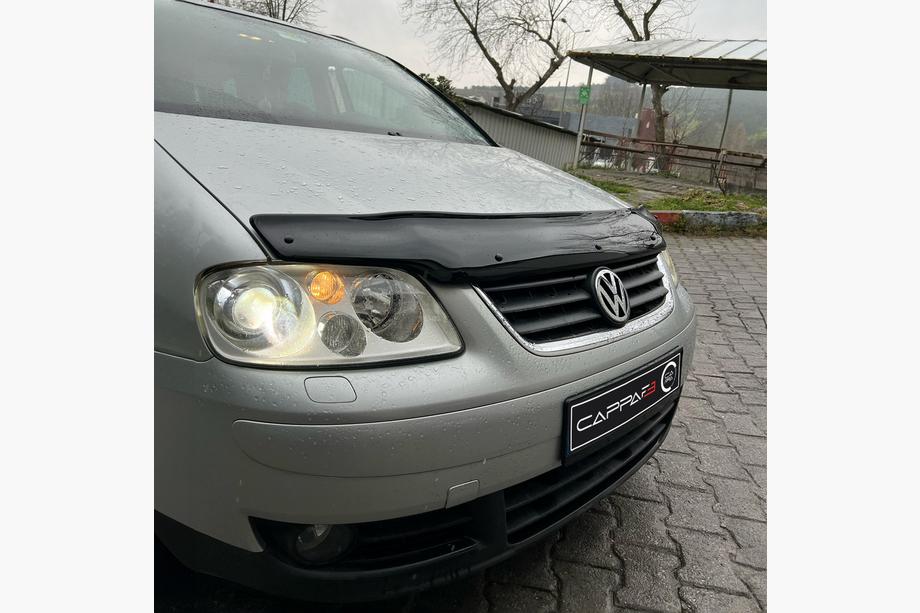 Volkswagen Touran 2003-2010 Deflector capota EuroCap (2003-2006) Foto 3